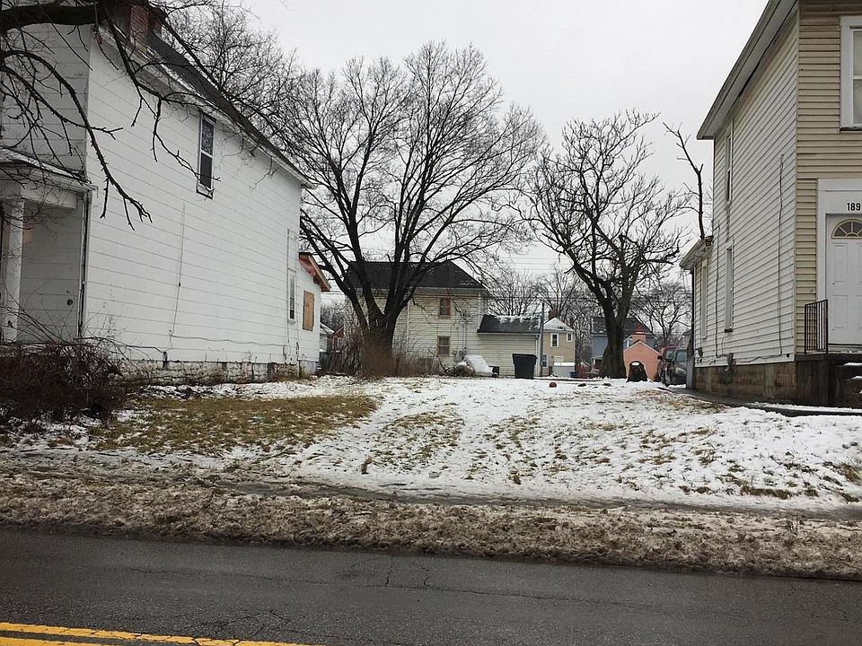 1st image of 185 N Central Ave