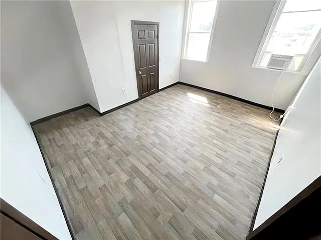 2 bed, 1.0 bath, 700 sqft, $975 — Photo 4