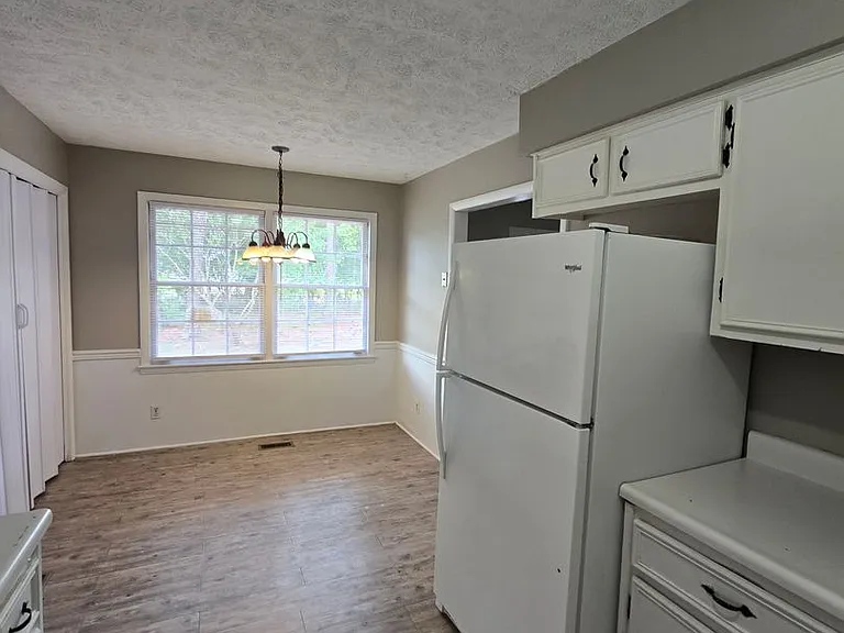 6003 McDougal Dr — Photo 6