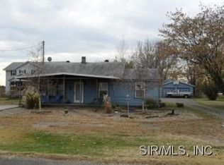 5233 Lakeview Dr, Granite City, IL