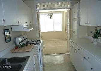 5th image of 6641 Wakefield Dr APT 803