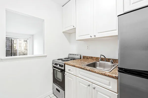 Rented by Compass | media 6