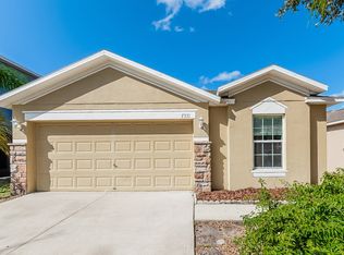 7331 Lumber Port Dr, Ruskin, FL 33573
