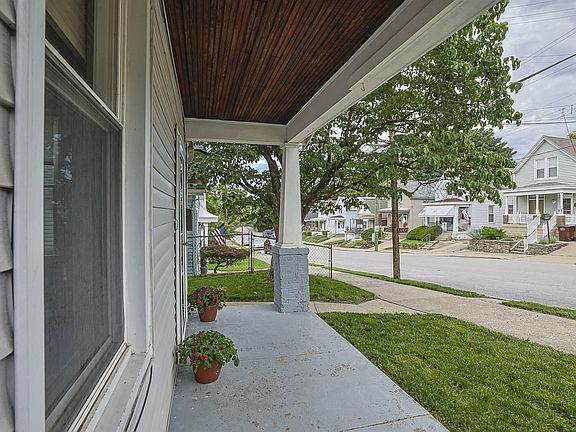3rd image of 346 O Fallon Ave