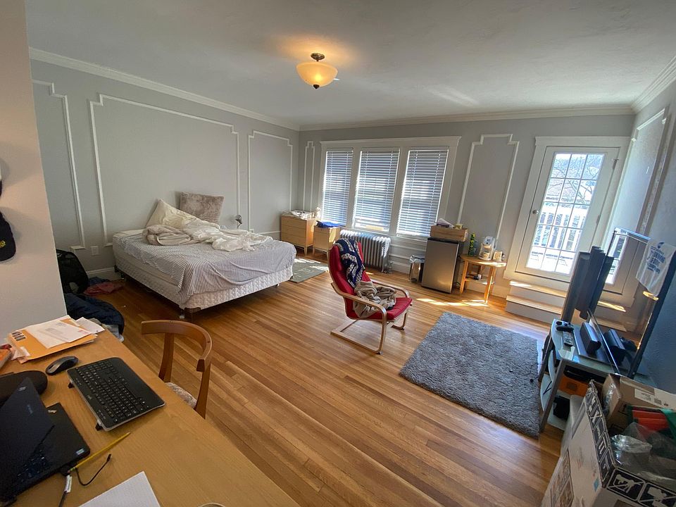 1st image of 93 Verndale St #78ejhaxfs