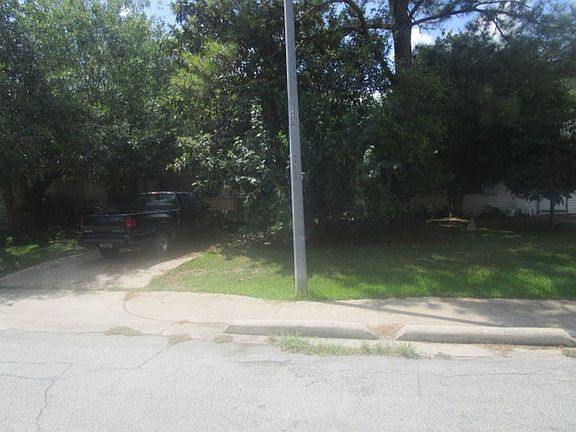 4th image of 9522 Fairland Dr