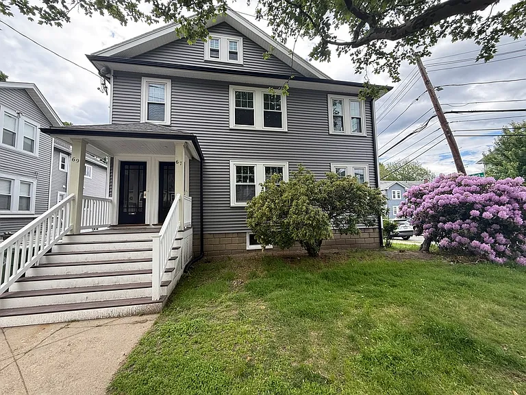 67 Walnut St #2 — Photo 15