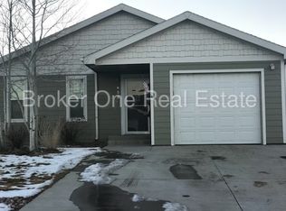 658 Pony Express Trl, Evansville, WY 82636