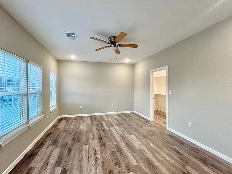 22060 Flanagan Cir #A — Photo 11