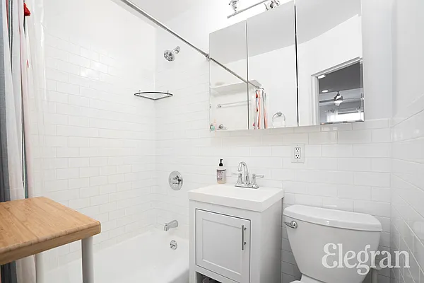 Rented by (Legacy) Elegran | media 15