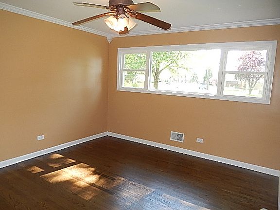4th image of 10736 S Keeler Ave
