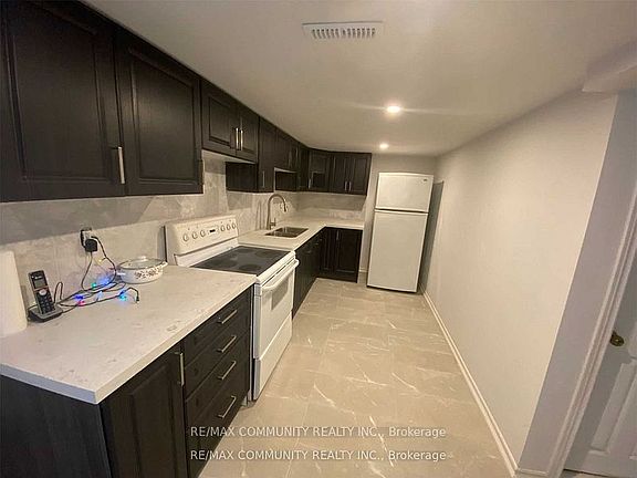 5th image of 6469 Kingston Rd #Basement