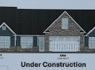 5877 Hawks Nest Cir NW, Canton, OH 44708