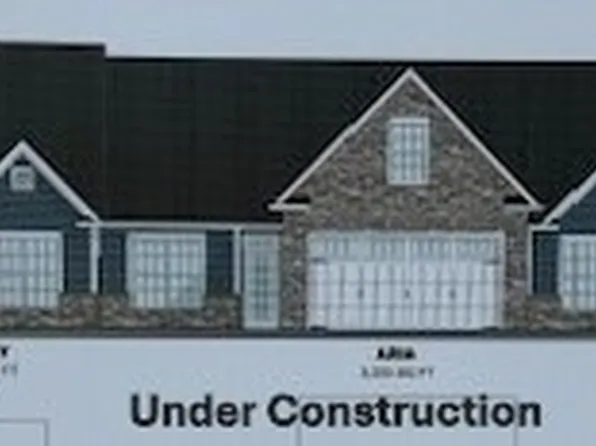 5879 Hawks Nest Cir NW, Canton, OH 44708