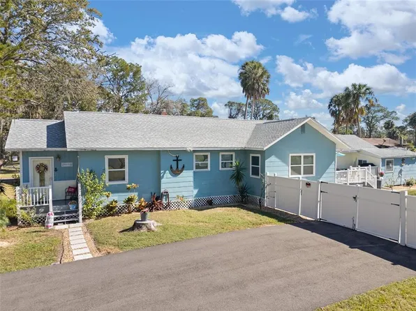 5150 Limestone Dr, Port Richey, FL 34668