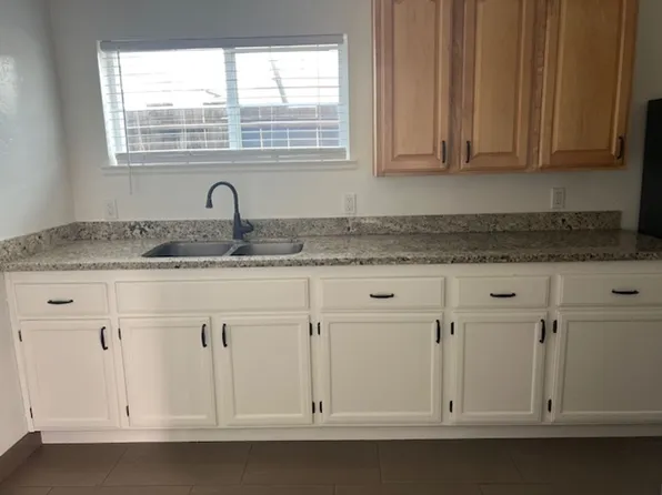 936 S 7th St, San Jose, CA 95112