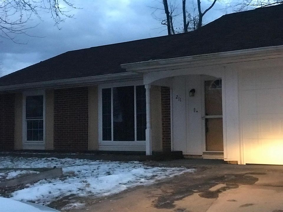 1st image of 211 Rogers Dr