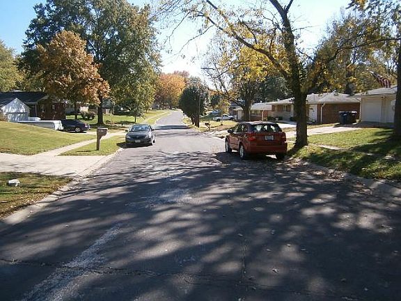 4th image of 933 Nearbrook Ave