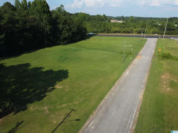 2301 7th St S, Clanton, AL 35045