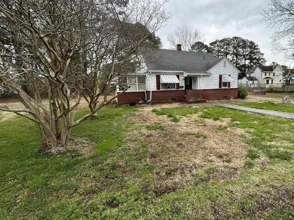 2 Gandy Ln, Crisfield, MD 21817