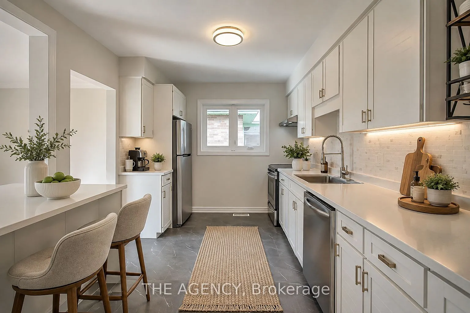 4 bed, $3,600 — Photo 4