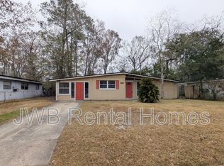 1023 Le Brun Dr, Jacksonville, FL 32205