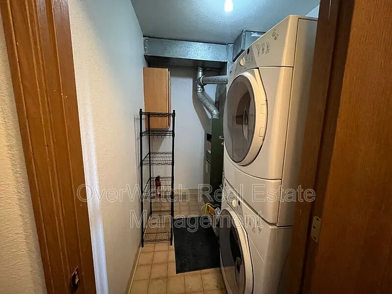 8000 Queen Victoria Dr #2 — Photo 11