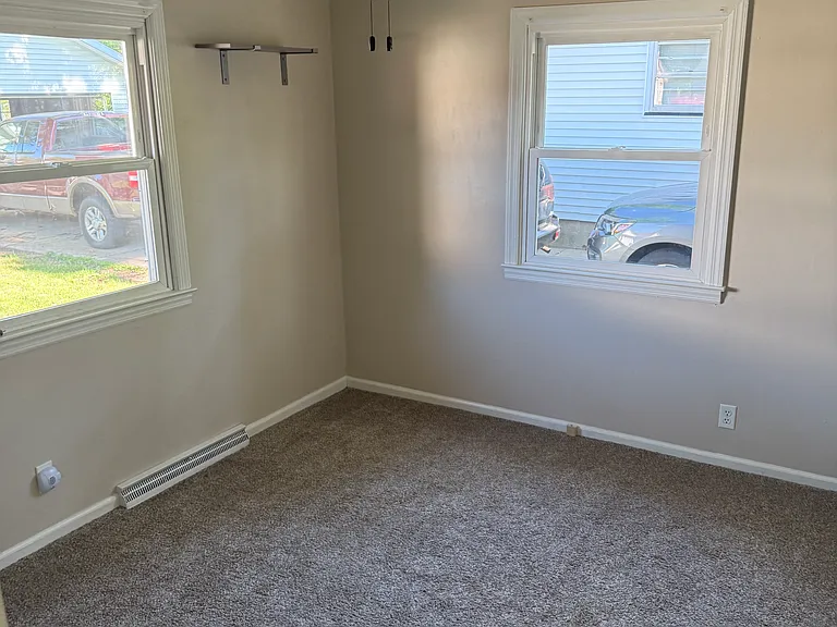 116 Briargate Rd — Photo 13