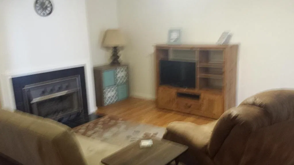 126-B West Victoria Ct. — Photo 4