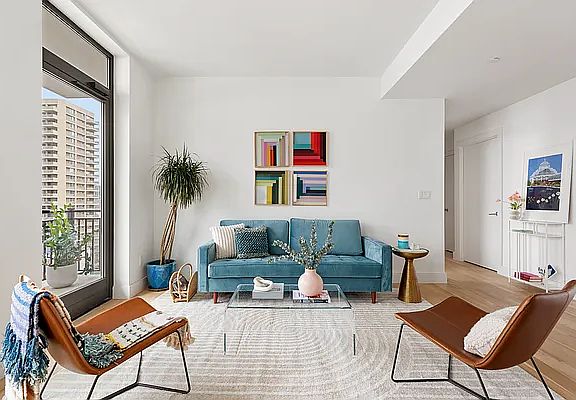 2nd image of 111 Montgomery St APT 11R
