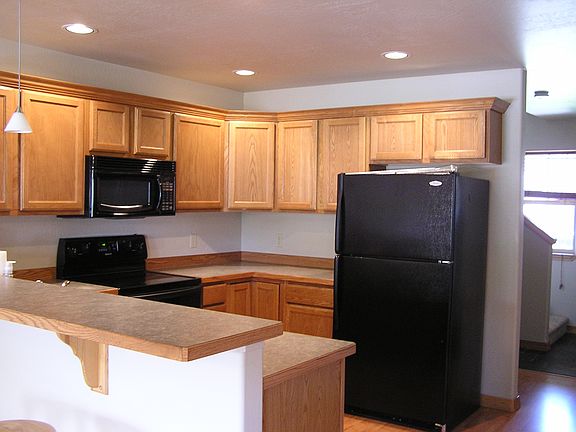 5th image of 2905 N 27th Ave APT 3