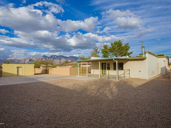 4th image of 3611 N Cactus Blvd