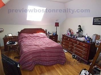 4th image of 16 Niles St #2EK