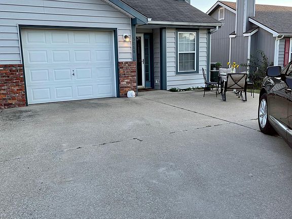 Parking for two vehicles