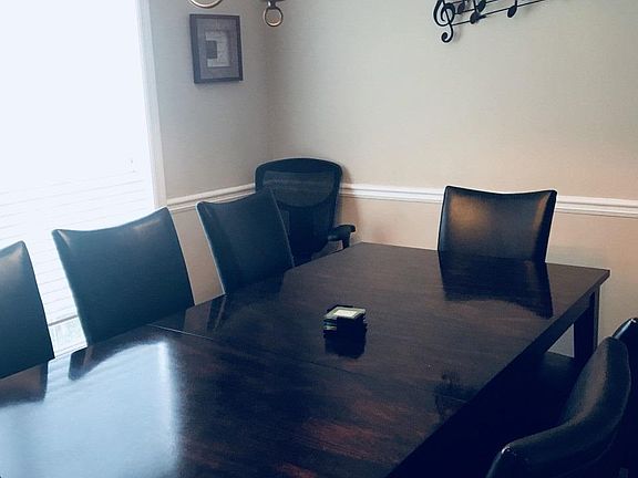 4th image of 4046 Paloverde Dr NW