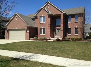 16077 Clinton Ave, Macomb, MI 48042
