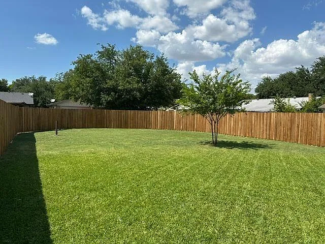 5033 Blue Glen Dr — Photo 3