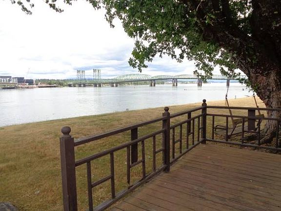 2nd image of 1503 N Hayden Island Dr Unit 120