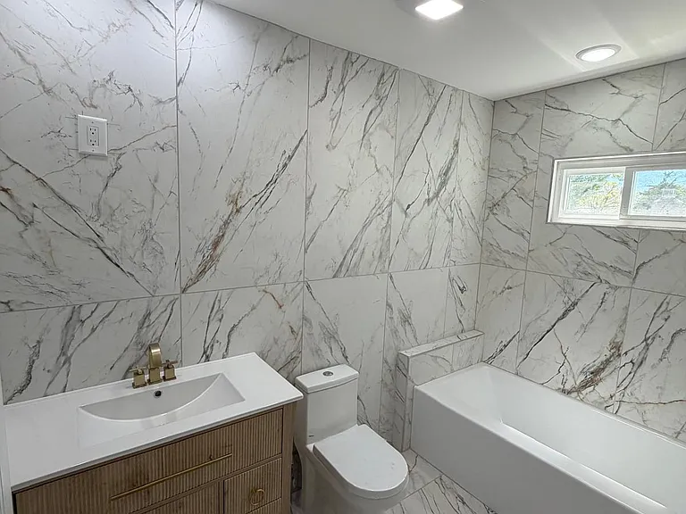 1439 Compton Ter #G1 — Photo 6