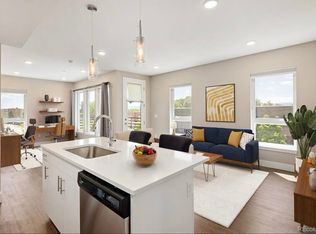 2374 S University Blvd UNIT 202, Denver, CO 80237