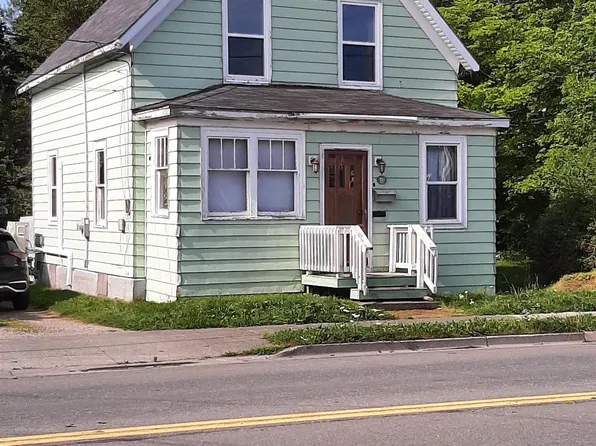 70 King St, North Sydney, NS B2A 2T4