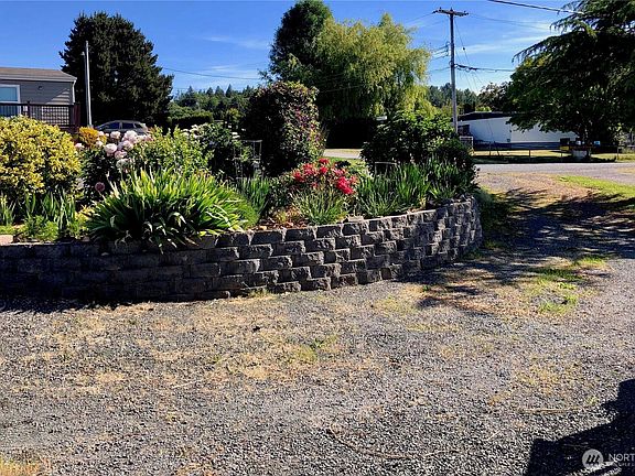 5th image of 5545 Hillvue Road