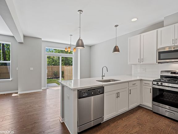 3rd image of 3232 N Heritage Ln #2-7