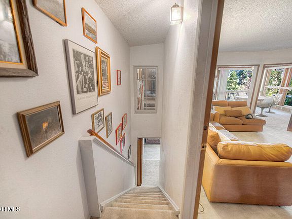 5th image of 2142 N Cahuenga Blvd