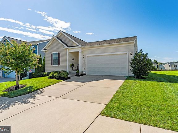 3rd image of 2159 Juniper Dr