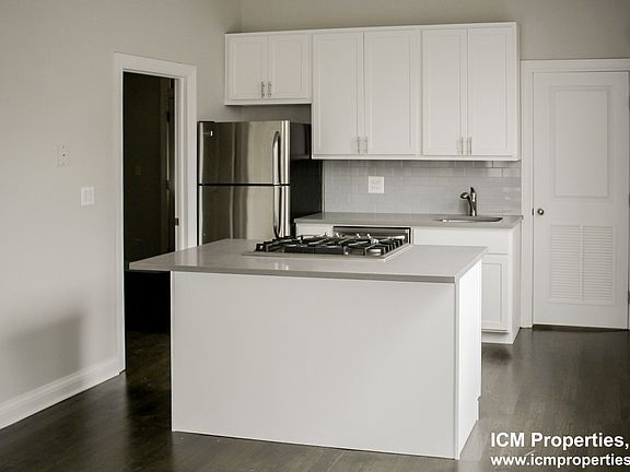 2nd image of 3856.5 N Southport Ave #2
