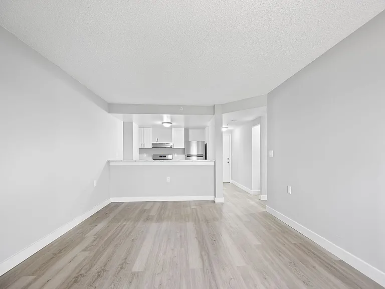 Atlantic Apartments — Photo 20