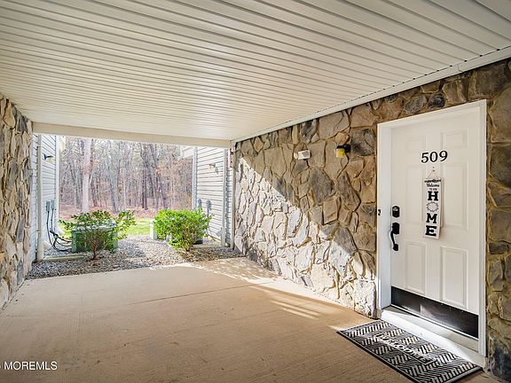 2nd image of 509 Schley Avenue