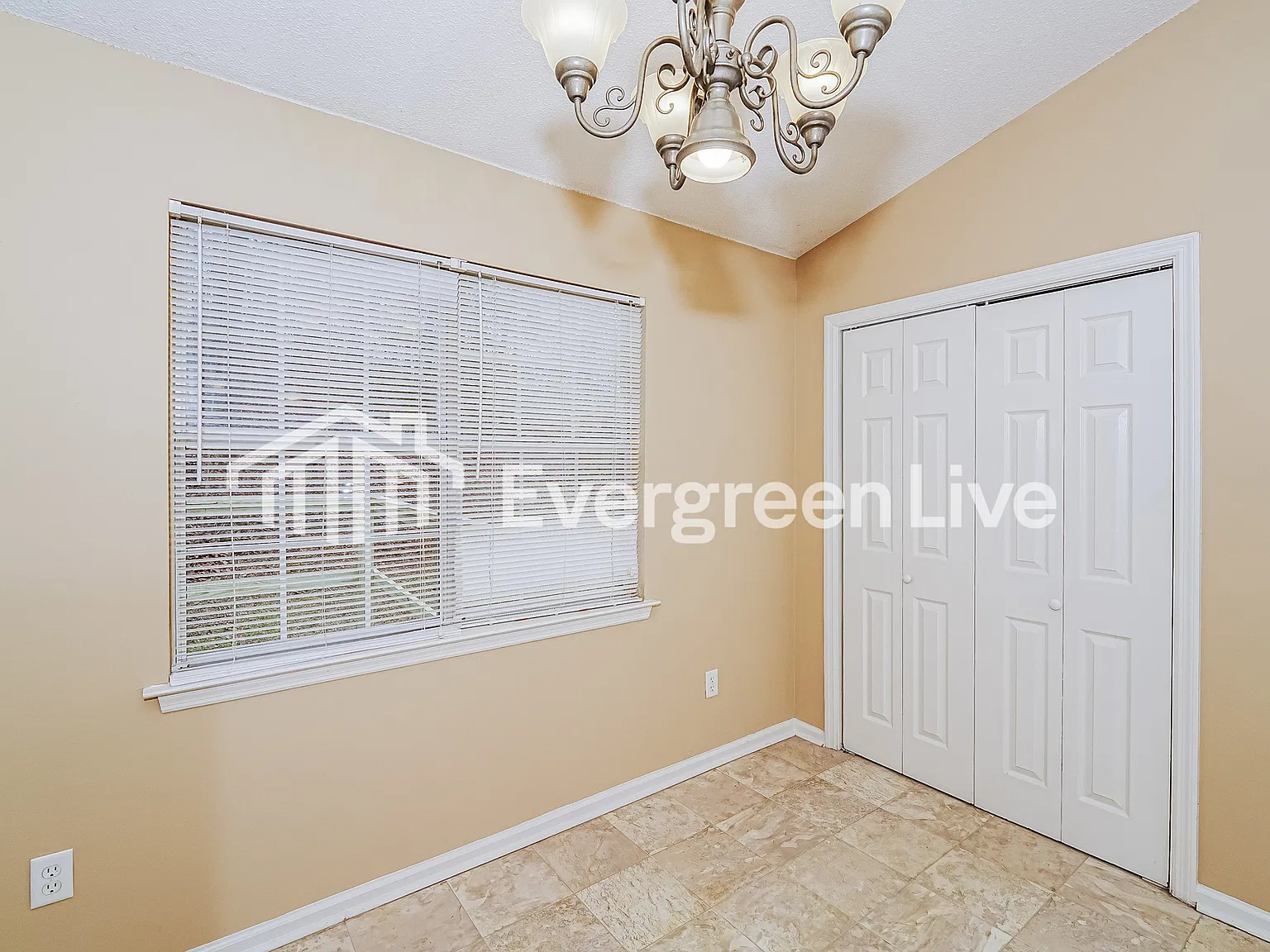 3 bed, 2.0 bath, 1176 sqft, $1,495 — Photo 4