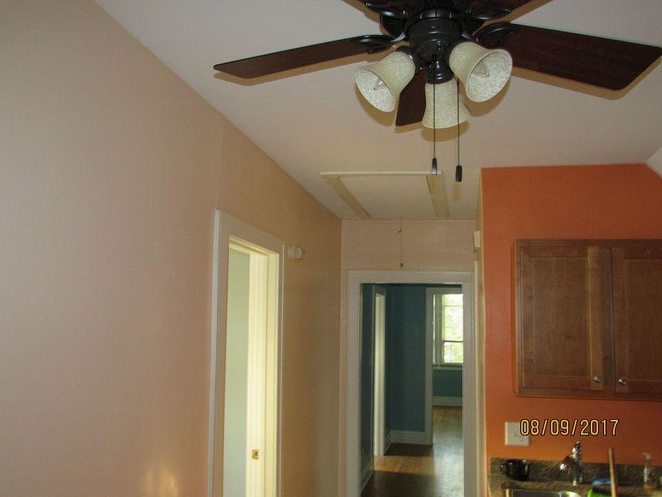 2nd image of 4115 W Potomac Ave #2